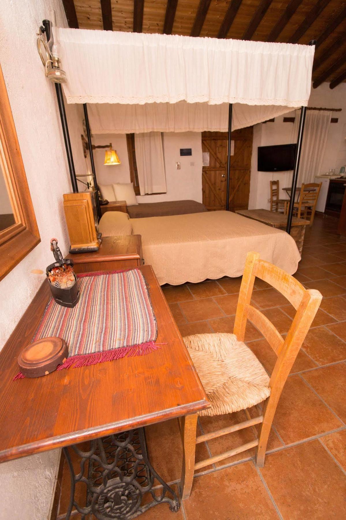 Linos Inn Kakopetriá Kültér fotó