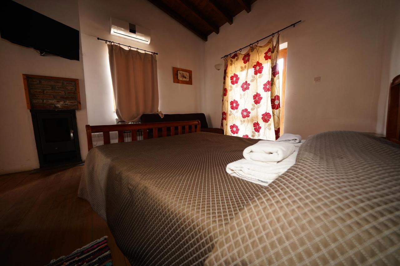 Linos Inn Kakopetriá Kültér fotó